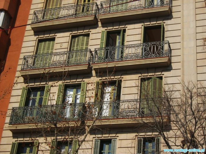 Tanie noclegi/pokoje Barcelona-centrum-Sagrada Familia