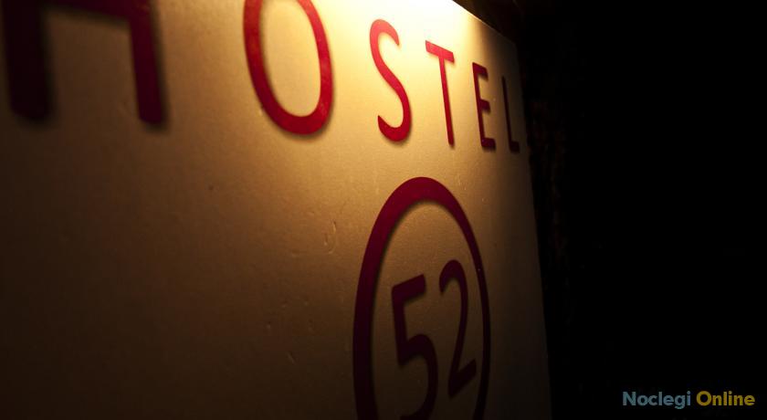 Hostel 52