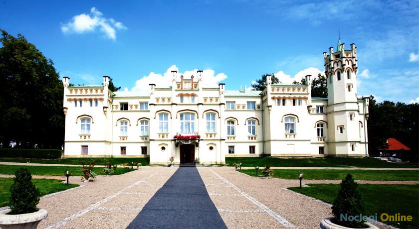 Paszkowka Palace Hotel and Park Complex