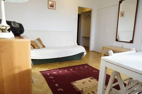 Słoneczny apartament w centrum miasta