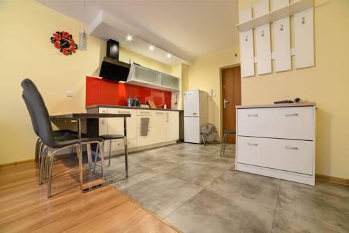 Red Dragon Apartment