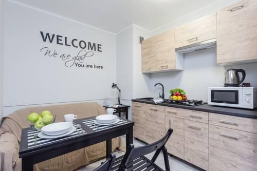 Short Rent Apartment by Warsaw Metro Station