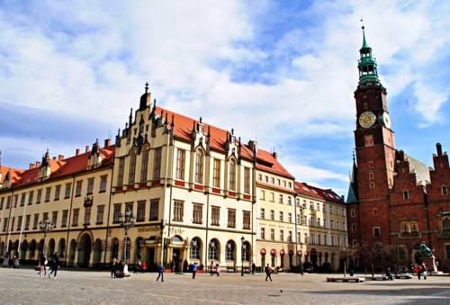 Party Apartment on the Market Square