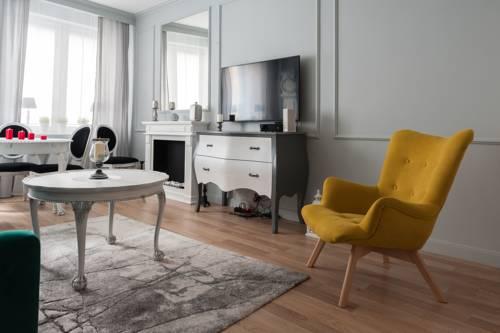 Quality Apartments-Apartament Elegance-Old Town