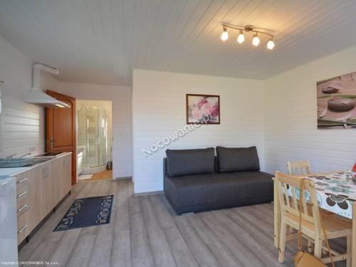 Domki skandynawskie nad morzem