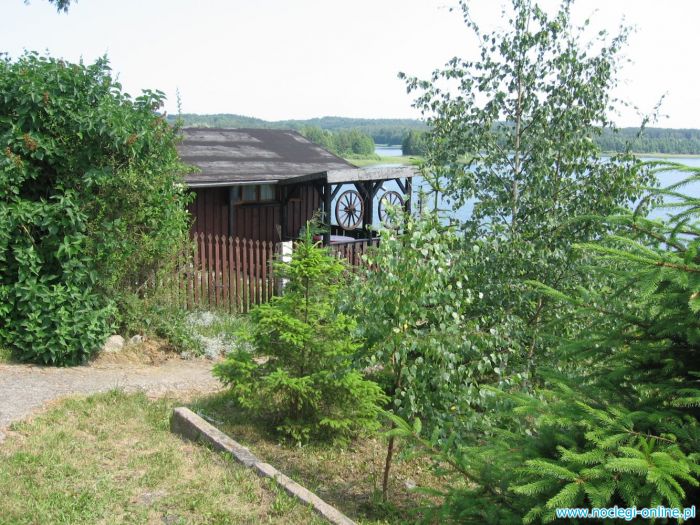 Domek letniskowy nad jeziorem Wielkie Leźno