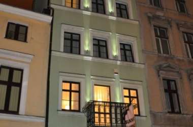 Green Hostel