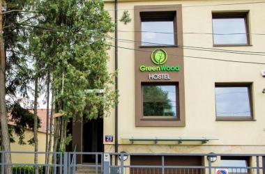 GreenWood Hostel