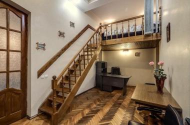 2-level apt on Kovzhuna str.