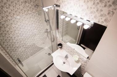 Mini hotel Galytska 10