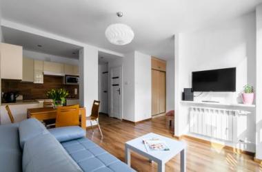 Local Apartment Grzybowska