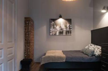 Delis Apartments
