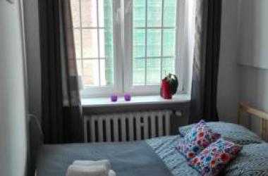 Apartment in Old Town - view of Mariacki Church