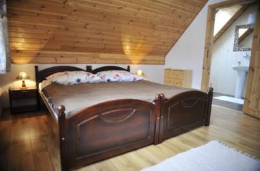 "Pod Szumiącą Topolą"