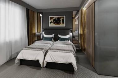Grand Ascot Hotel