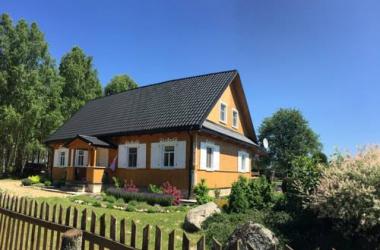 Wakacyjny Dom w Sakach