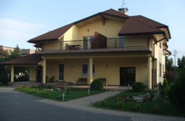 Hotel*** Willa Epejro